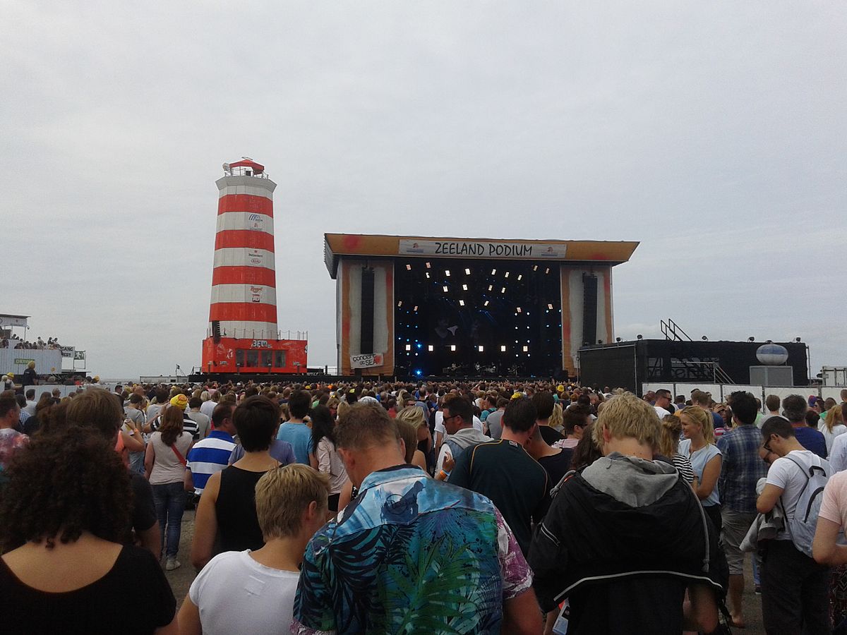 Concert at SEA 2014.jpg