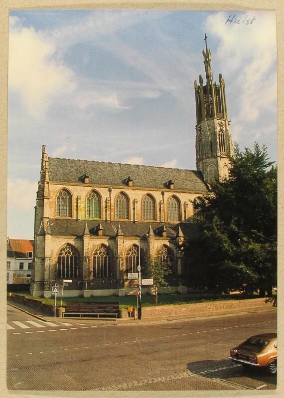 Sint-Willibrordusbasiliek, Hulst.jpg
