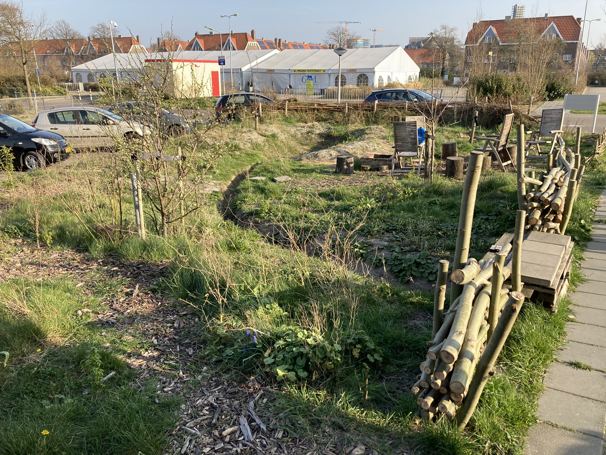 2022 Sitting Area, Student Garden.jpg
