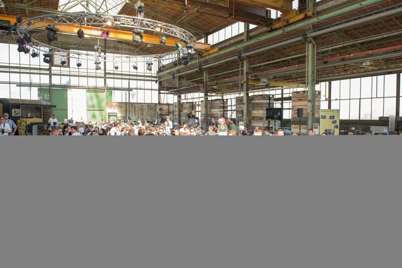 Bestand:Jongeren in Zeeland.jpg