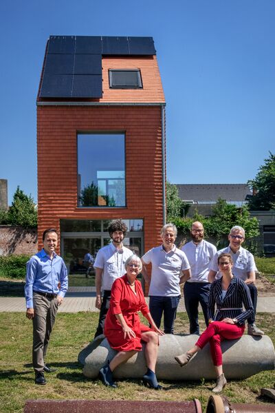 Bestand:CBCI Slotevent Groepsfoto HR (3).jpg