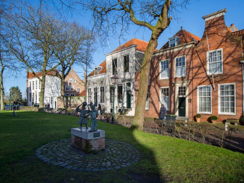 Bestand:Straatbeeld Veere.jpg