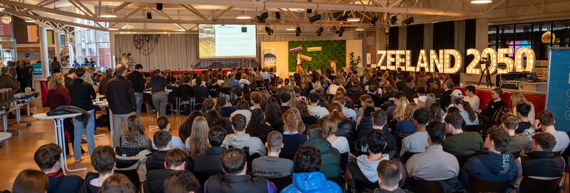 Bestand:2050 def.jpg