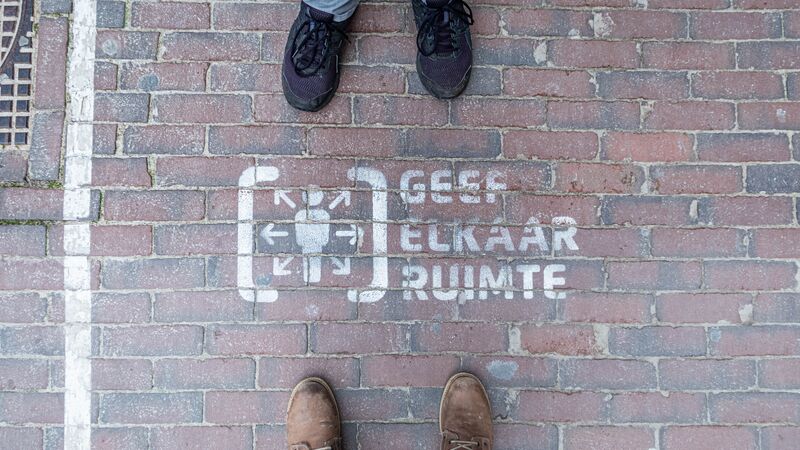 Bestand:Corona straatbeeld.jpg