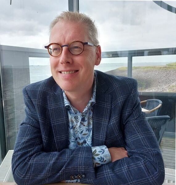 Bestand:Roel Tolle (2).jpg