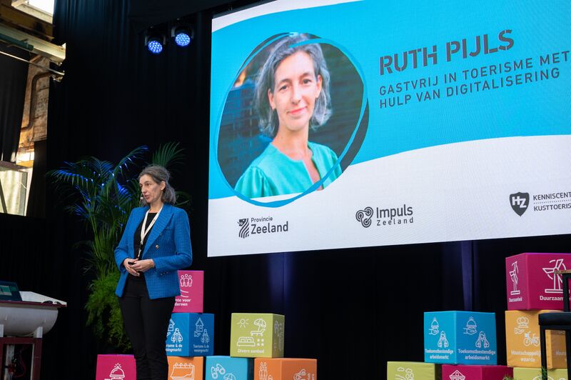 Bestand:Toeristische Ontmoetingsdag plenair.jpg