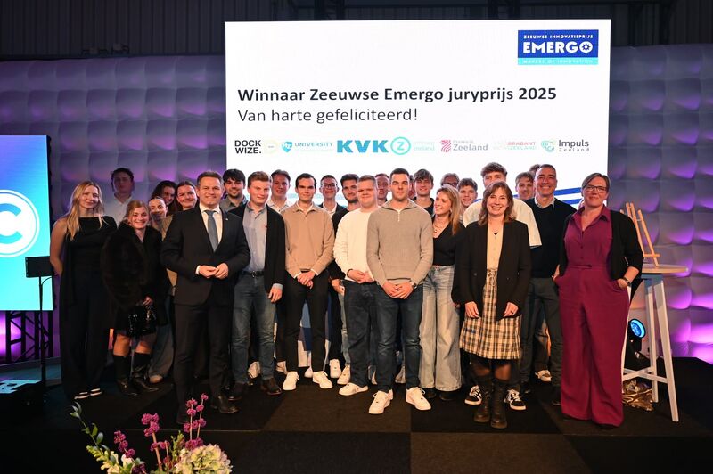 Bestand:Voorpagina Emergopublicatie.jpeg