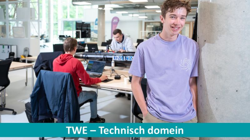 File:TWE-student voorgrond.jpeg