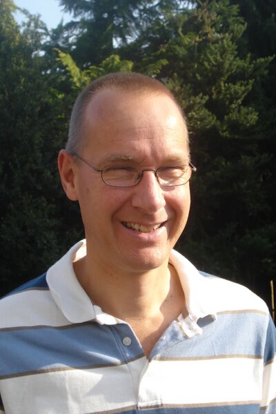 Bestand:Pasfoto2 sept2009 168.jpg