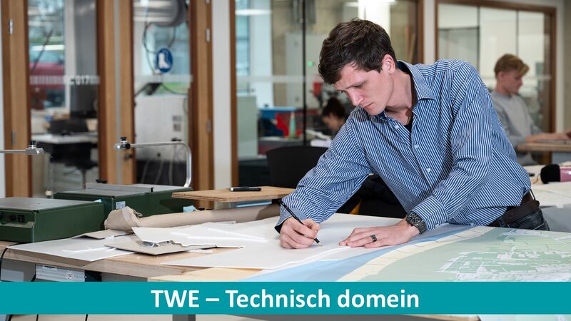 Bestand:TWE - aan het werk.JPG