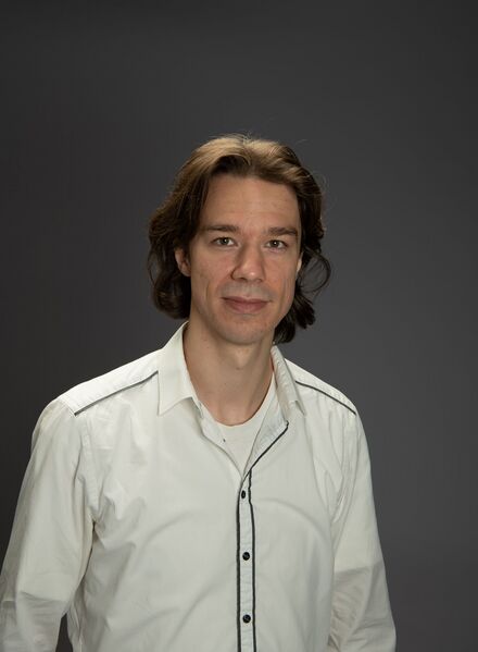 File:Loek van der Linde .jpg